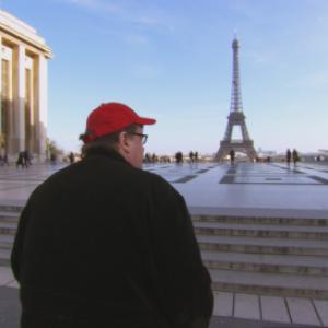 Still of Michael Moore in Sicko (2007)