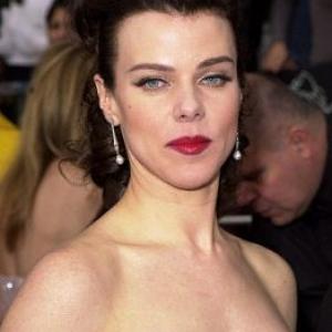 Debi Mazar