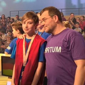 Dennis Watz as cameraman with game show host Elton on the set of ZDFs popular program 1 2 oder 3 2016