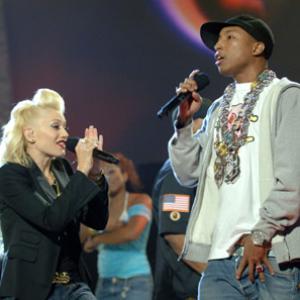 Gwen Stefani and Pharrell Williams at event of 2005 American Music Awards 2005