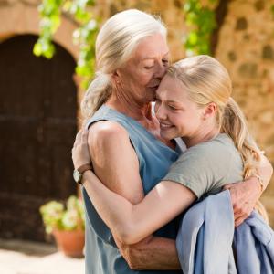 Still of Vanessa Redgrave and Amanda Seyfried in Letters to Juliet 2010