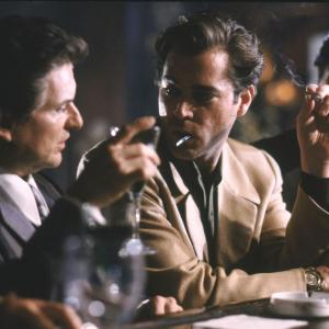 Still of Ray Liotta, Joe Pesci and Joseph Bono in Geri vyrukai (1990)