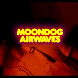 Still of Ari Selinger and David Rysdahl in Moondog Airwaves (2015)