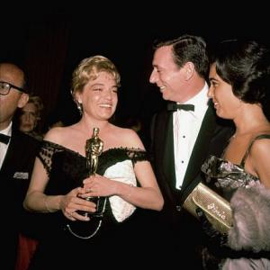 Academy Awards 32nd Annual Sammy Cahn Simone Signoret Best Actress Yves Montand 1960