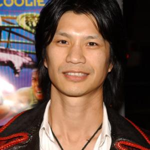 Dustin Nguyen at event of Kung fu 2004