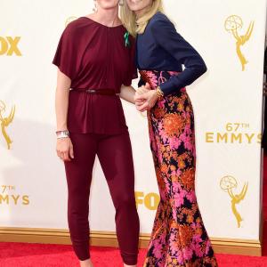 Gaby Hoffmann and Judith Light at event of The 67th Primetime Emmy Awards 2015