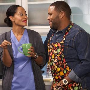 Still of Anthony Anderson and Tracee Ellis Ross in Blackish 2014