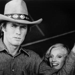 Still of Clint Eastwood and Sondra Locke in Bronco Billy 1980