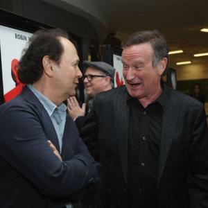 Robin Williams and Billy Crystal at event of World's Greatest Dad (2009)