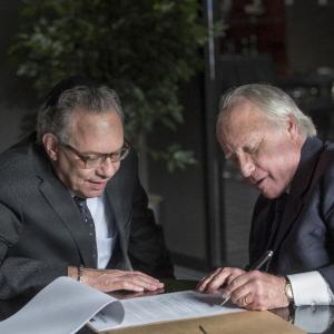 Richard Dreyfuss and Lewis Black in Madoff 2016