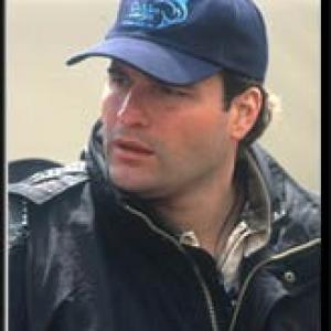 Peter DeLuise directing on 