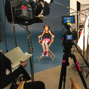 Jaidyn-Bleau behind the scenes on a National commercial shoot