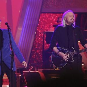 Still of Barry Gibb in Dancing with the Stars (2005)