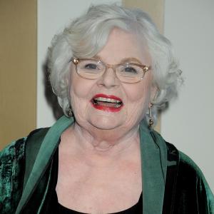 June Squibb at event of A Country Called Home (2015)