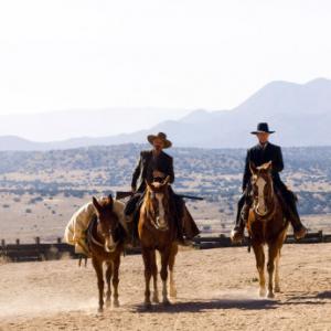 Still of Ed Harris and Viggo Mortensen in Appaloosa 2008