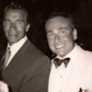 Arnold Schwarzenegger & Don Metzner at the wedding/home of boxer Sugar Ray Leonard