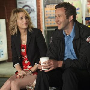 Still of Kristen Wiig and Chris O'Dowd in Sunokusios pamerges (2011)