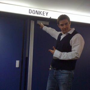 Donkey Premierevest and shirt provided by Han Solo