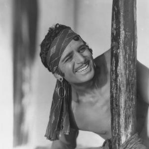 Still of Douglas Fairbanks in The Thief of Bagdad (1924)