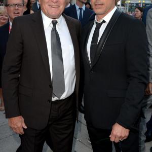Robert Downey Jr. and Robert Duvall at event of Teisejas (2014)