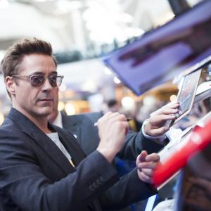 Robert Downey Jr at event of Kersytojai 2 2015