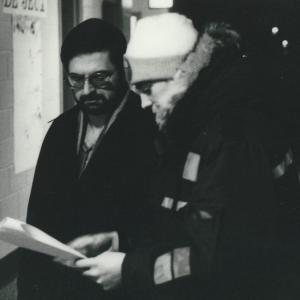 Franois directs Aurle Freynet on the set of Par del locan  1992