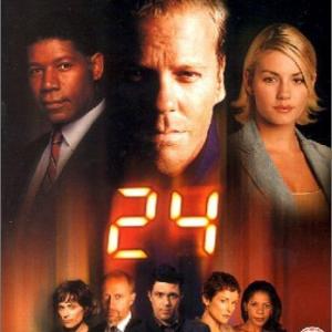 Kiefer Sutherland, Carlos Bernard, Elisha Cuthbert, Dennis Haysbert, Penny Johnson Jerald and Sarah Clarke in 24 (2001)