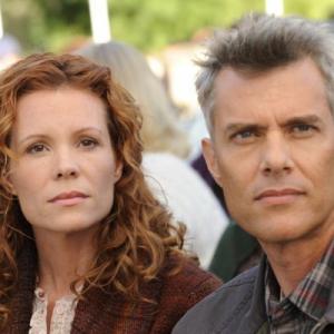 Still of Dana Ashbrook and Robyn Lively in Aiskiaregys 2006