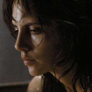Paola Mendoza as Magda in Sangre de mi Sangre