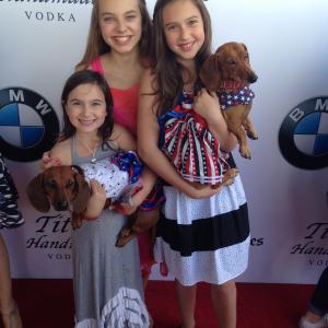 At Wiener Dog Internationals premiere with actress Caitlin Carmichael and sister, actress Bluebelle Saraceno.