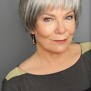 Suzanne has been getting a lot of positive response with her new grey lady look! Oh Suzanneact your age!
