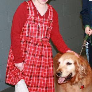 Molly Rose McCleerey as Annie with Sandy 2014