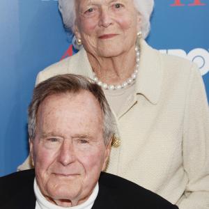 Barbara Bush and George Bush at event of 41 2012