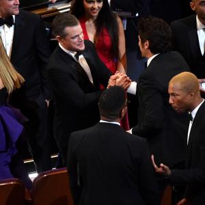 Matt Damon, Reese Witherspoon, Benicio Del Toro and Pharrell Williams at event of The Oscars (2016)