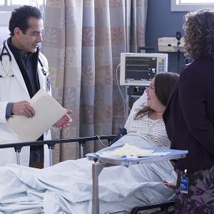 Still of Tony Shalhoub, Vanessa Aspillaga and Anna Deavere Smith in Nurse Jackie (2009)