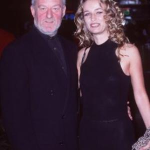 Bernard Hill and Camilla Overbye Roos at event of Titanikas 1997