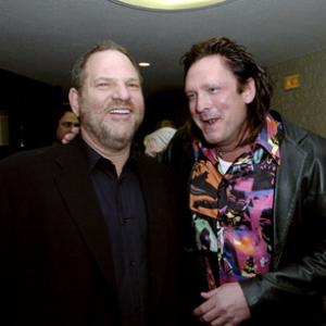 Michael Madsen and Harvey Weinstein at event of Nuodemiu miestas 2005