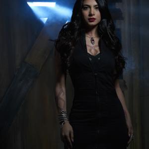 Still of Emeraude Toubia in Shadowhunters 2016