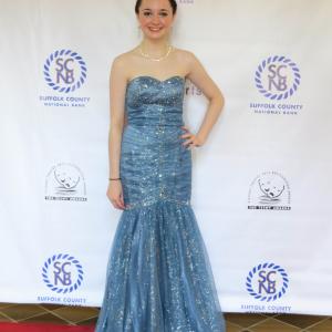 Colleen Kelly on the red carpet at the 2014 EEA Teeny Awards