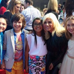 Lauren with Jax and Mason, Angela, & Tres on the red carpet at the American Idol Finale