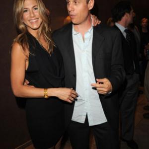 Jennifer Aniston and Stephen Belber at event of Management (2008)
