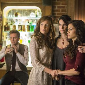 Still of Mädchen Amick, Tom Lenk, Rachel Boston and Jenna Dewan Tatum in Witches of East End (2013)