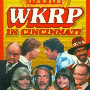 Loni Anderson, Tim Reid, Frank Bonner, Howard Hesseman, Gordon Jump, Richard Sanders, Gary Sandy and Jan Smithers in WKRP in Cincinnati (1978)