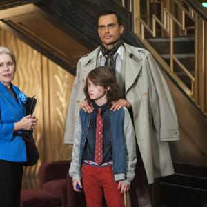 Still of Christine Estabrook, Cheyenne Jackson and Lyric Angel in Amerikietiska siaubo istorija (2011)