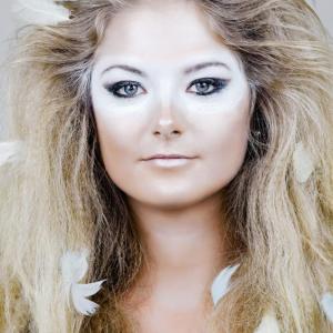 Hair and Makeup-Lindsay Miller