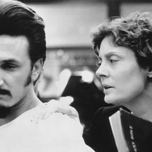 Sister Helen Prejean (Susan Sarandon) lays a hand of compassion on the shoulder of inmate Matthew Poncelet (Sean Penn).