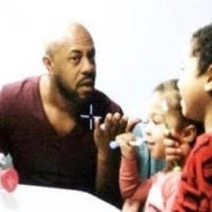 Ethan Hutchison in The Path with Rockmond Dunbar