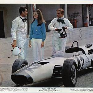 James Garner, Brian Bedford and Jessica Walter in Grand Prix (1966)