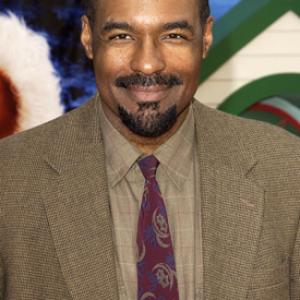 Michael Dorn at event of The Santa Clause 2 (2002)