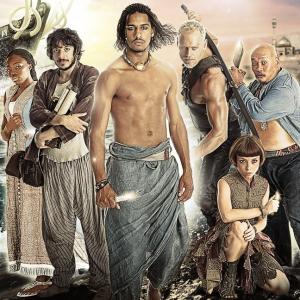 Dimitri Leonidas, Junix Inocian, Elliot Cowan, Elliot Knight, Marama Corlett and Estella Daniels in Sinbad (2012)